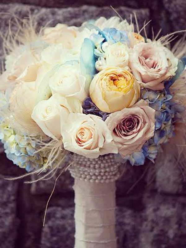 https://www.divawedding.com.tr/wp-content/uploads/2017/01/izmir-dugun-icin-el-buketi-diva-wedding-41.jpg