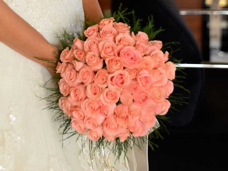 https://www.divawedding.com.tr/wp-content/uploads/2017/01/izmir-dugun-icin-el-buketi-diva-wedding-43.jpg