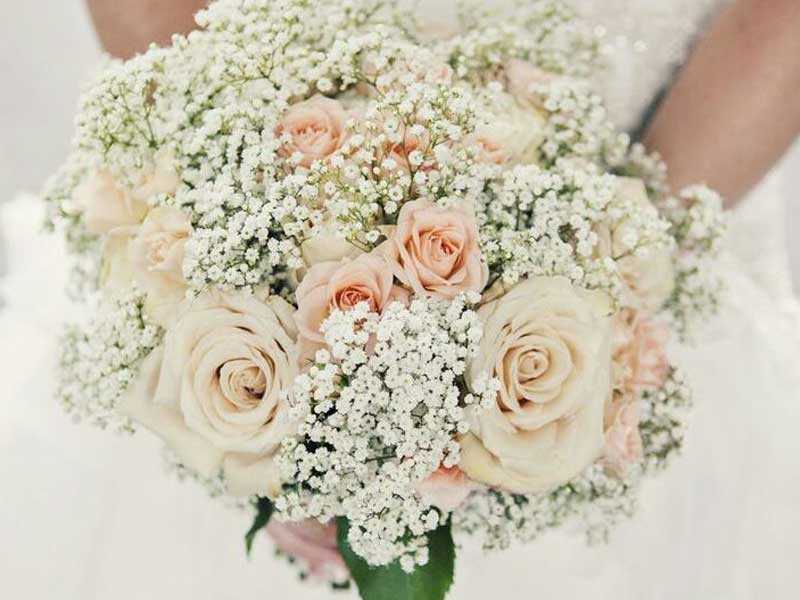 https://www.divawedding.com.tr/wp-content/uploads/2017/01/izmir-dugun-icin-el-buketi-diva-wedding-49.jpg