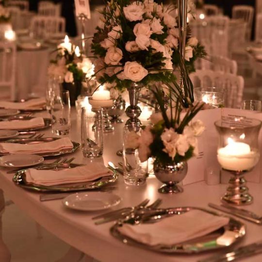 https://www.divawedding.com.tr/wp-content/uploads/2017/01/masa-duzeni-izmir-organizasyon-21-540x540.jpg