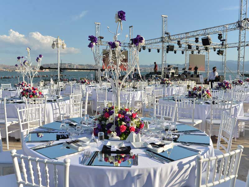 https://www.divawedding.com.tr/wp-content/uploads/2017/01/masa-duzeni-izmir-organizasyon-26.jpg