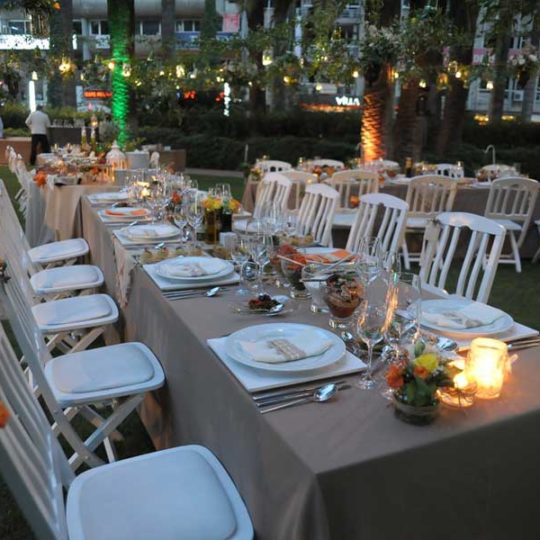 https://www.divawedding.com.tr/wp-content/uploads/2017/01/masa-duzeni-izmir-organizasyon-34-540x540.jpg