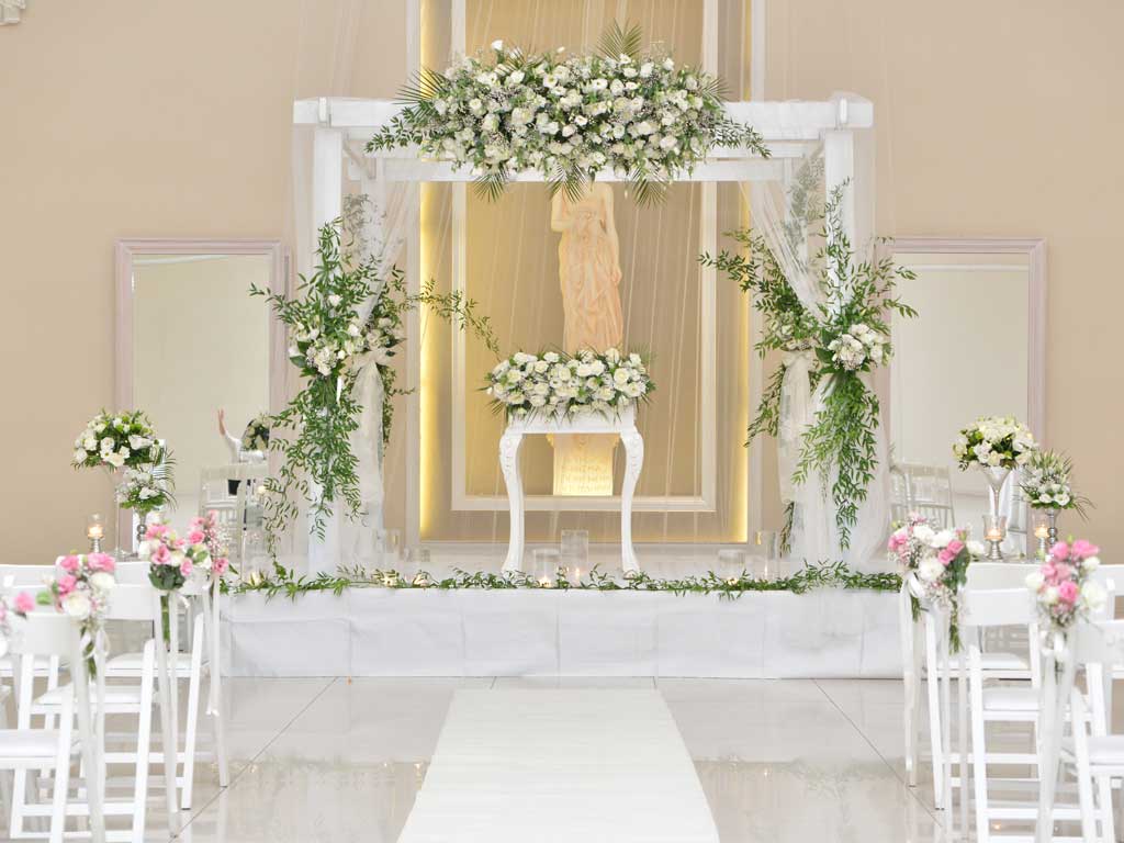 https://www.divawedding.com.tr/wp-content/uploads/2017/01/nikah-alani-organizasyonlari-izmir-wedding-10.jpg