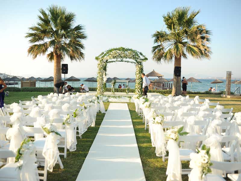 https://www.divawedding.com.tr/wp-content/uploads/2017/01/nikah-alani-organizasyonlari-izmir-wedding-12.jpg