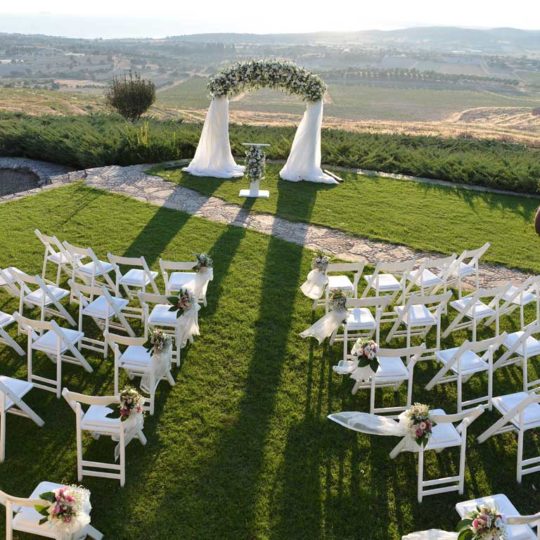 https://www.divawedding.com.tr/wp-content/uploads/2017/01/nikah-alani-organizasyonlari-izmir-wedding-7-540x540.jpg